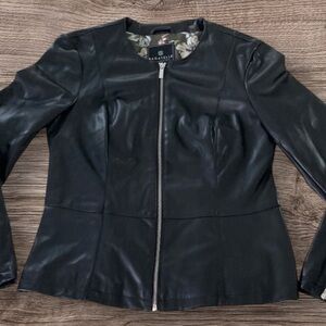 Woman’s Bagatelle Black Jacket with Zipper Details  M  winter